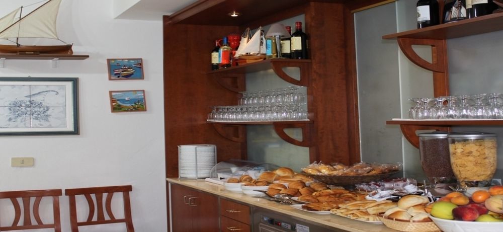 Hotel Europa Albissola Marina Esterno foto